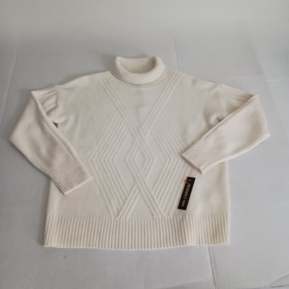 InCashmere Sweater 100% Cashmere Cream Roll Neck Women’s Size M NWT - Picture 16 of 16